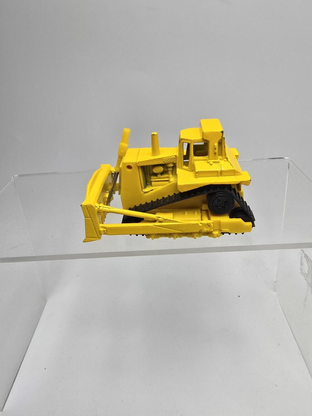 Vintage 1979 Hot Wheels CAT Bulldozer Mattel Malaysia Diecast Toy